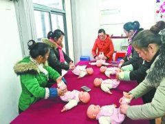 武汉春节将遇“保姆荒” 家政缺口达10万人